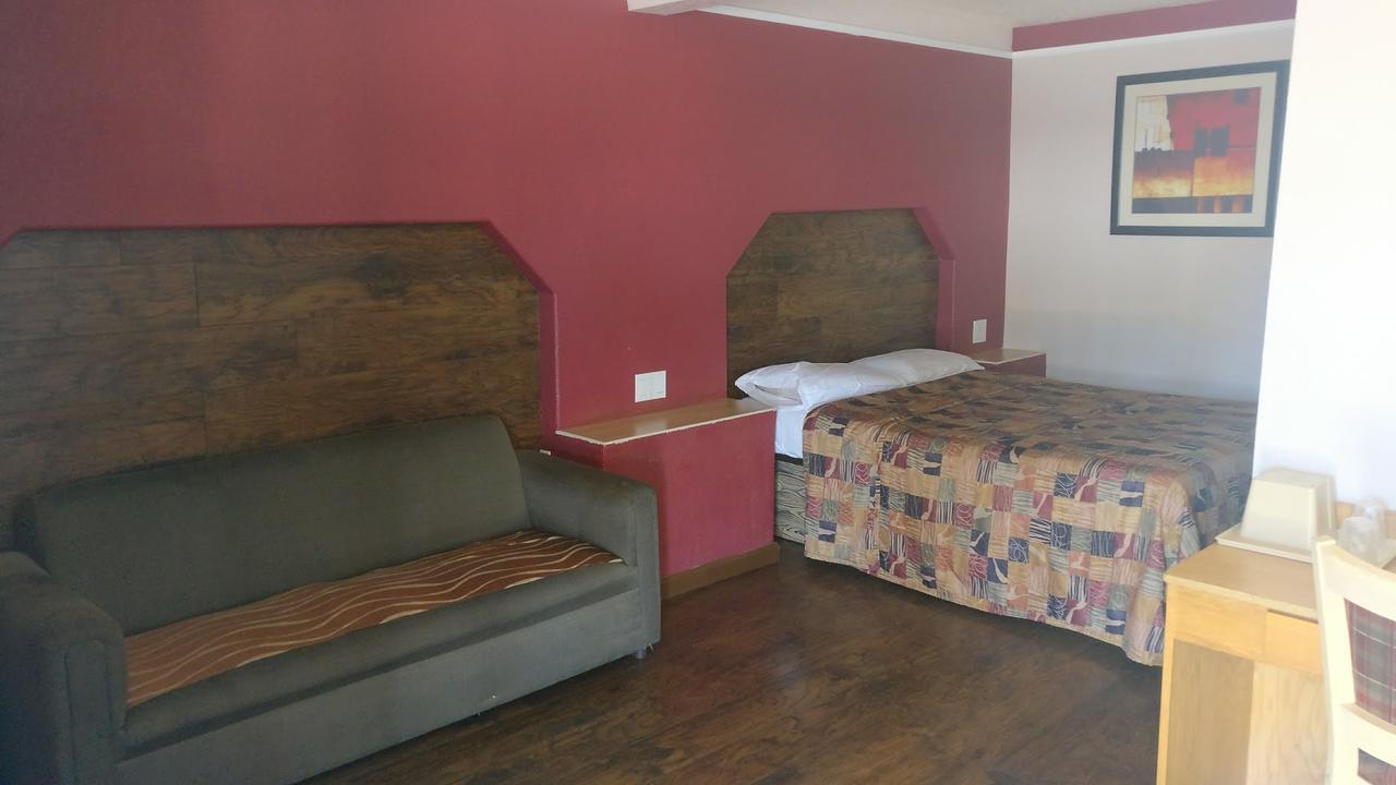 El Monte Motel Dinuba Exterior foto